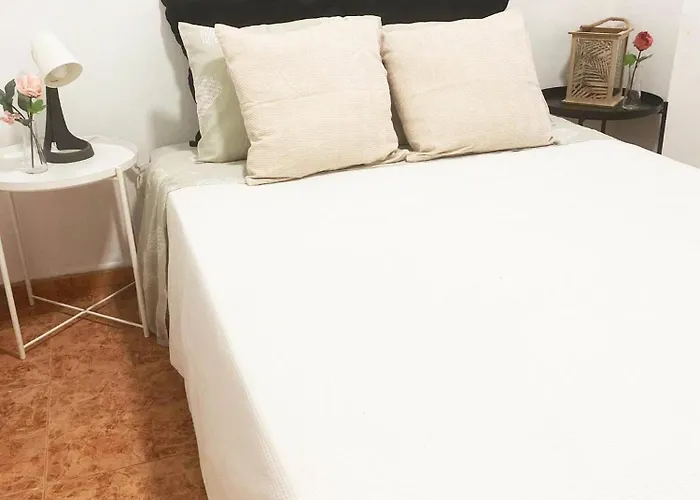 In Spacious Flat In Apartman *