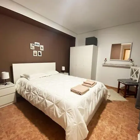 Apartament In Spacious Flat In Walencja