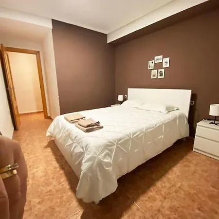 Apartamento In Spacious Flat In *