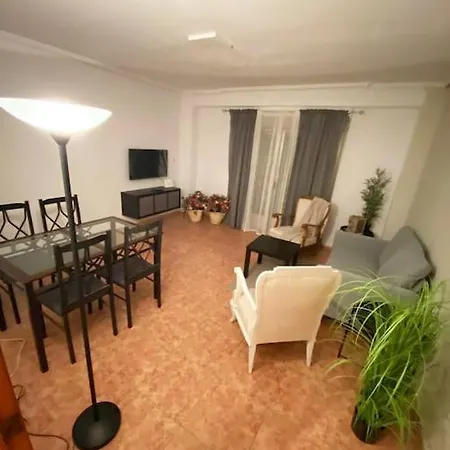 Apartment In Spacious Flat In Valencia